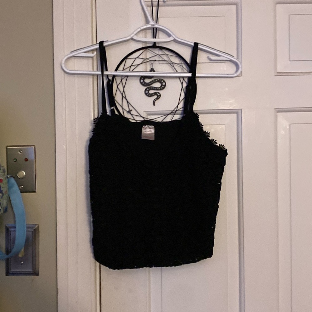 Cropped knitted tank top